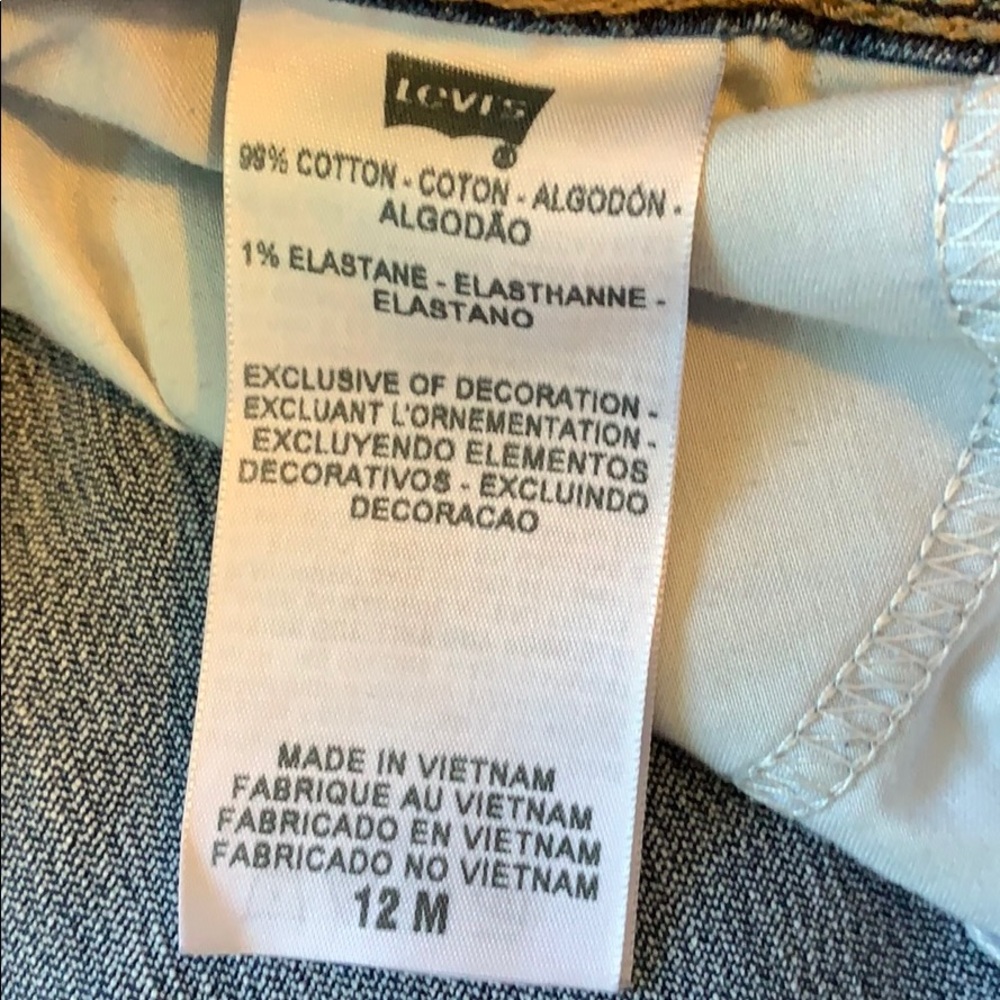 Jeans - Picture 3 of 4